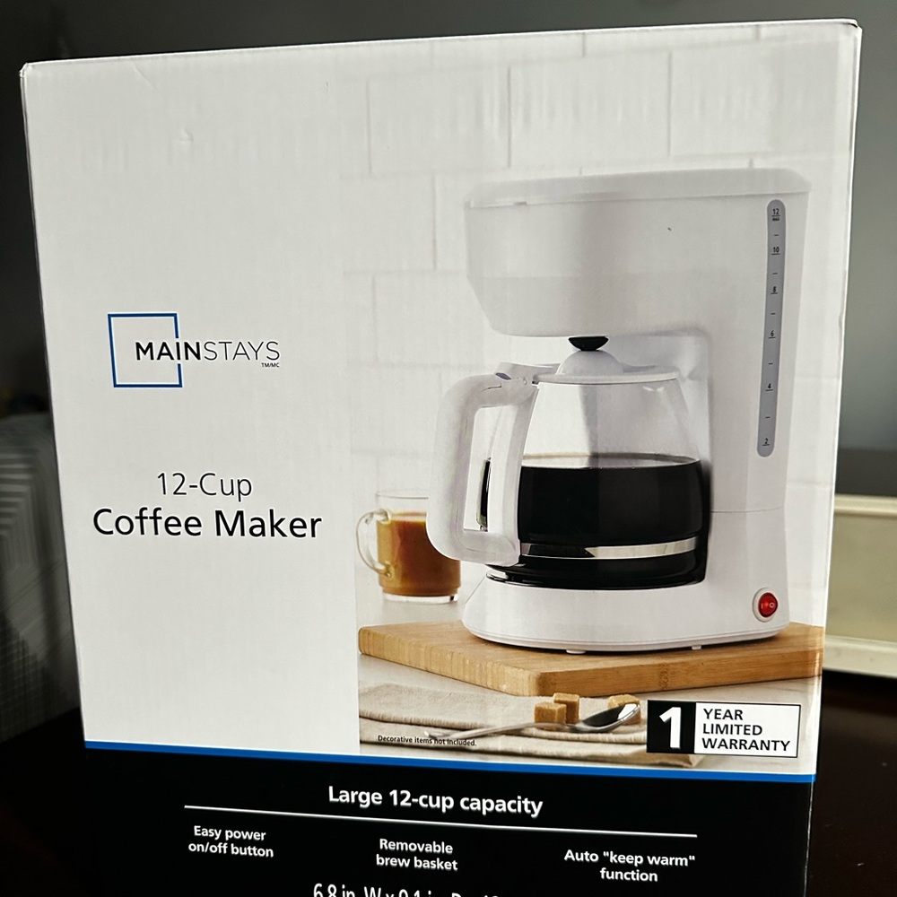 Mainstays White Coffee Maker